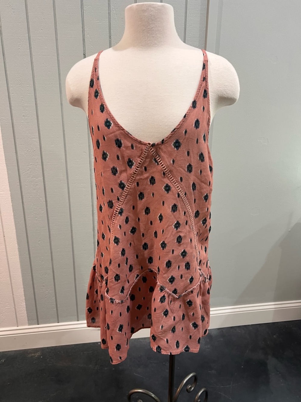 Sleeveless Mauve Dot Print Mini Dress